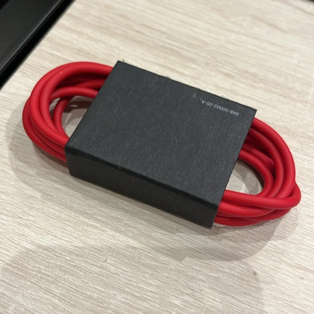 Beats Remote Talk Cable Red Sports Mobile Phone